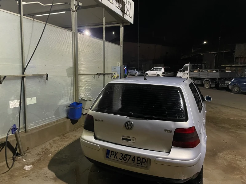 VW Golf, снимка 6 - Автомобили и джипове - 47173149