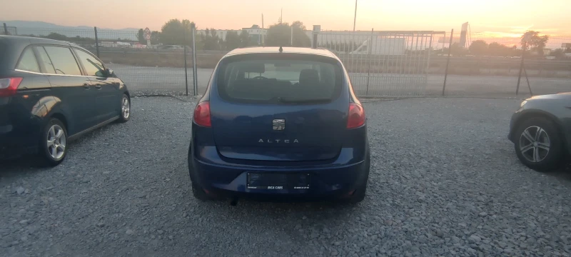 Seat Altea 1.6i 102 к. с. , снимка 5 - Автомобили и джипове - 47610323