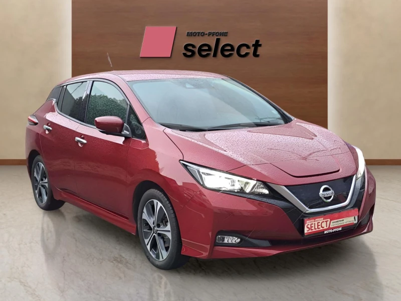 Nissan Leaf  40Kw, снимка 2 - Автомобили и джипове - 47980270