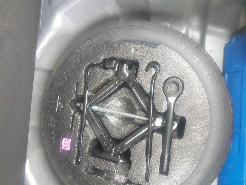 Hyundai I30 1.6 дизел , снимка 10 - Автомобили и джипове - 52391803