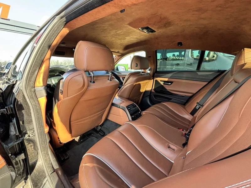 BMW 640 4X4/GRAND CUPE/INDIVIDUAL/FACE/VAKUM/OBDUX/DISTRO, снимка 9 - Автомобили и джипове - 52844816