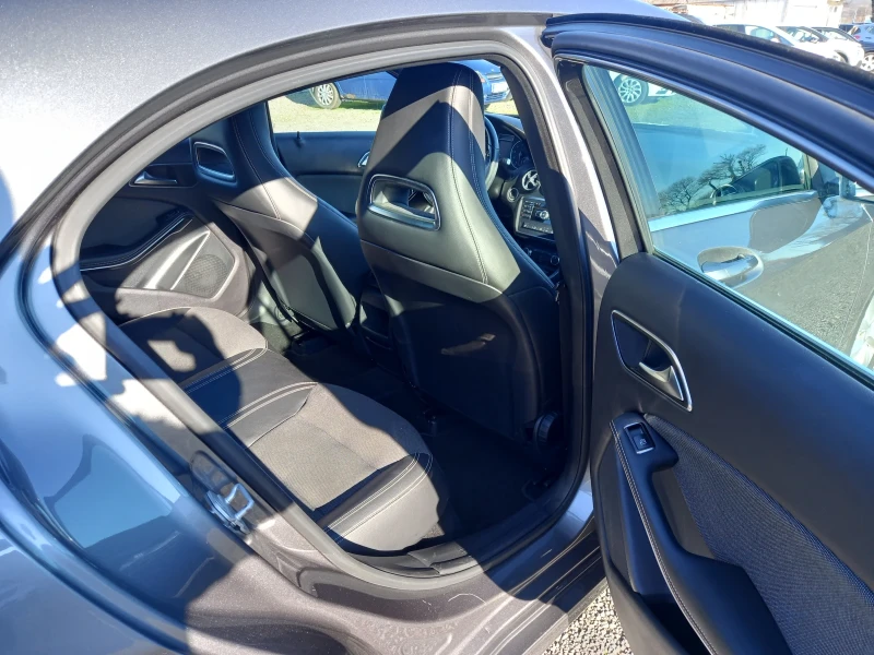 Mercedes-Benz A 180 АВТОМАТИК, снимка 10 - Автомобили и джипове - 52909597