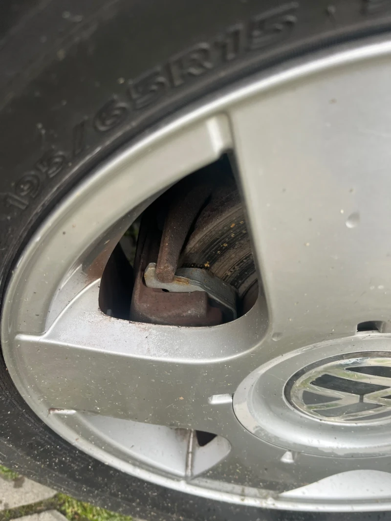 VW Golf 1.6 101, снимка 10 - Автомобили и джипове - 53031144