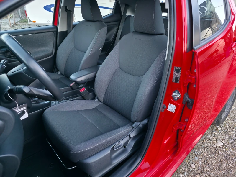 Toyota Yaris 1.5 HYBRID Tokyo Fusion EURO6d, снимка 10 - Автомобили и джипове - 53167200