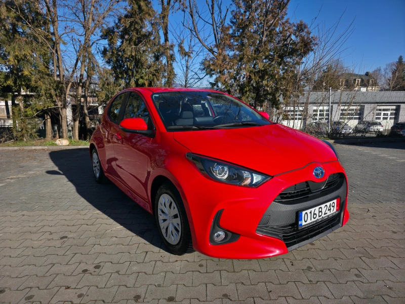 Toyota Yaris 1.5 HYBRID Tokyo Fusion EURO6d, снимка 3 - Автомобили и джипове - 53167200