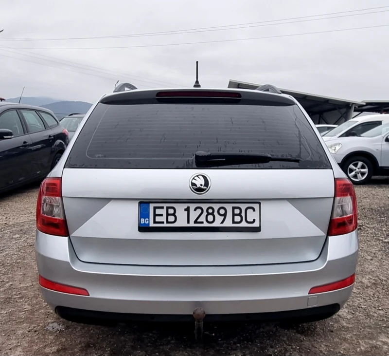 Skoda Octavia 1.6tdi 110k.c. 4x4, снимка 5 - Автомобили и джипове - 53417015