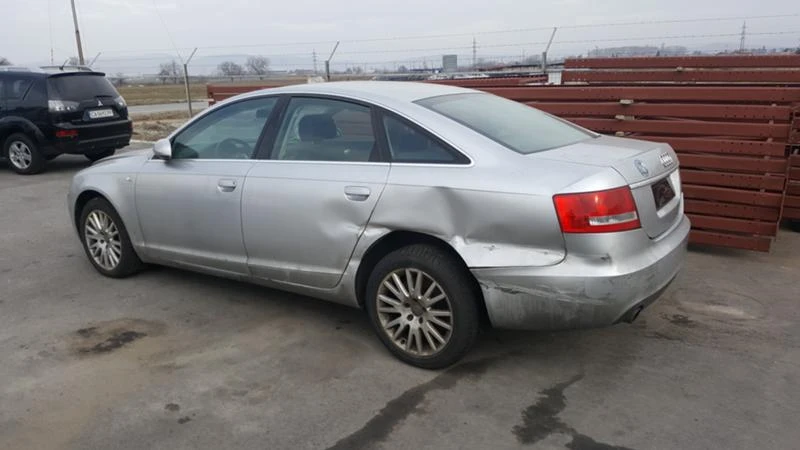 Audi A6 4.2i-НА ЧАСТИ, снимка 3 - Автомобили и джипове - 17465096