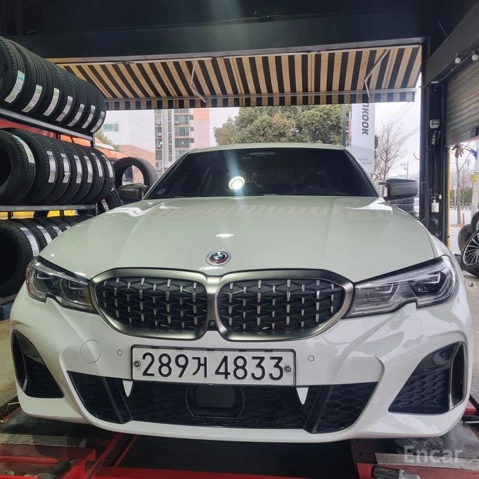 BMW 340 i LASER* DISTRONIC* HEAD-UP* HARMAN KARDON* 360*  | Auto.bg — изображение 1