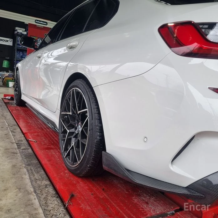 BMW 340 i LASER* DISTRONIC* HEAD-UP* HARMAN KARDON* 360* , снимка 5 - Автомобили и джипове - 54006633