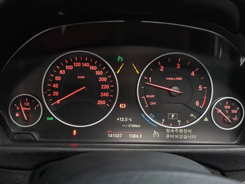 BMW 320 d, снимка 8 - Автомобили и джипове - 54592462