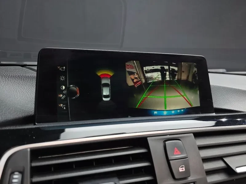 BMW 320 d, снимка 15 - Автомобили и джипове - 54592462