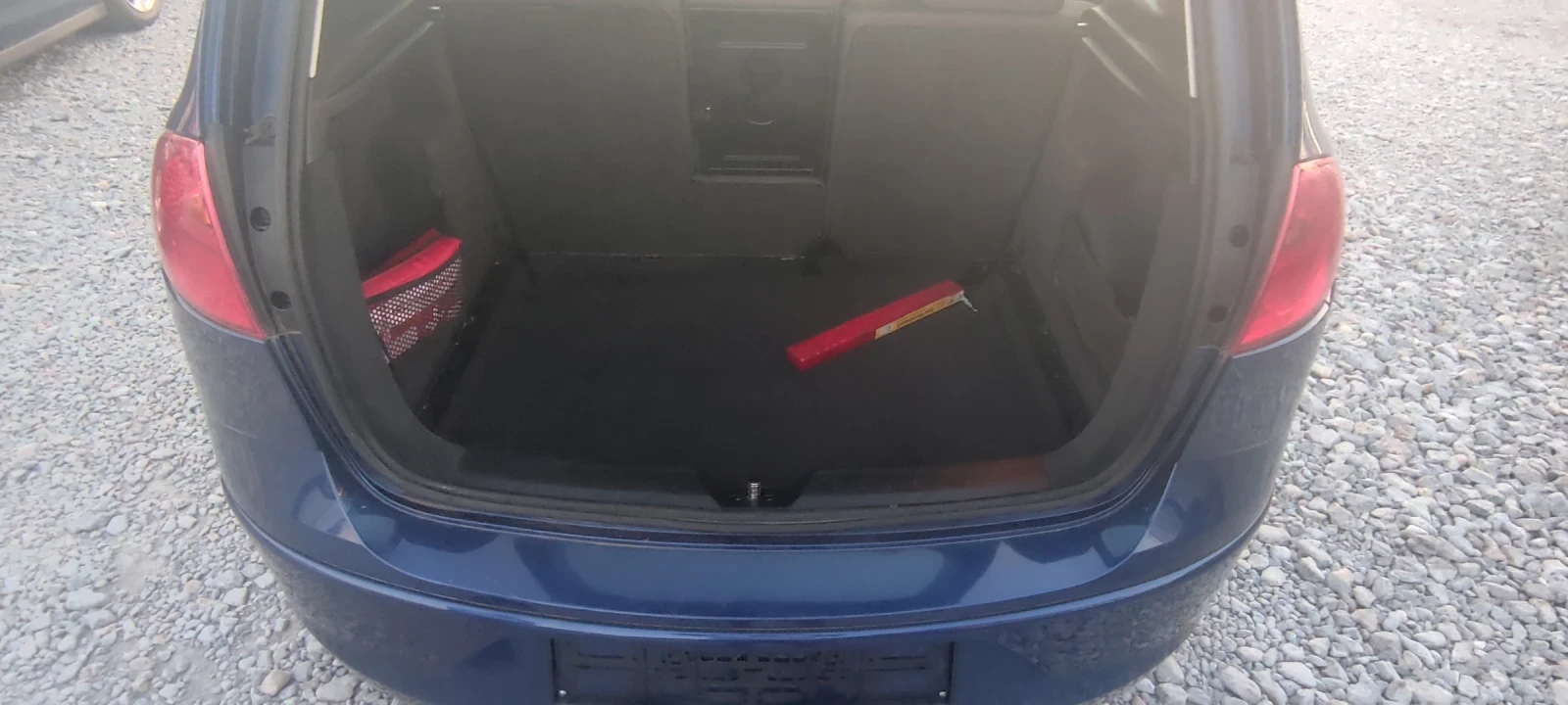 Seat Altea 1.6i 102 . .  | Mobile.bg   13