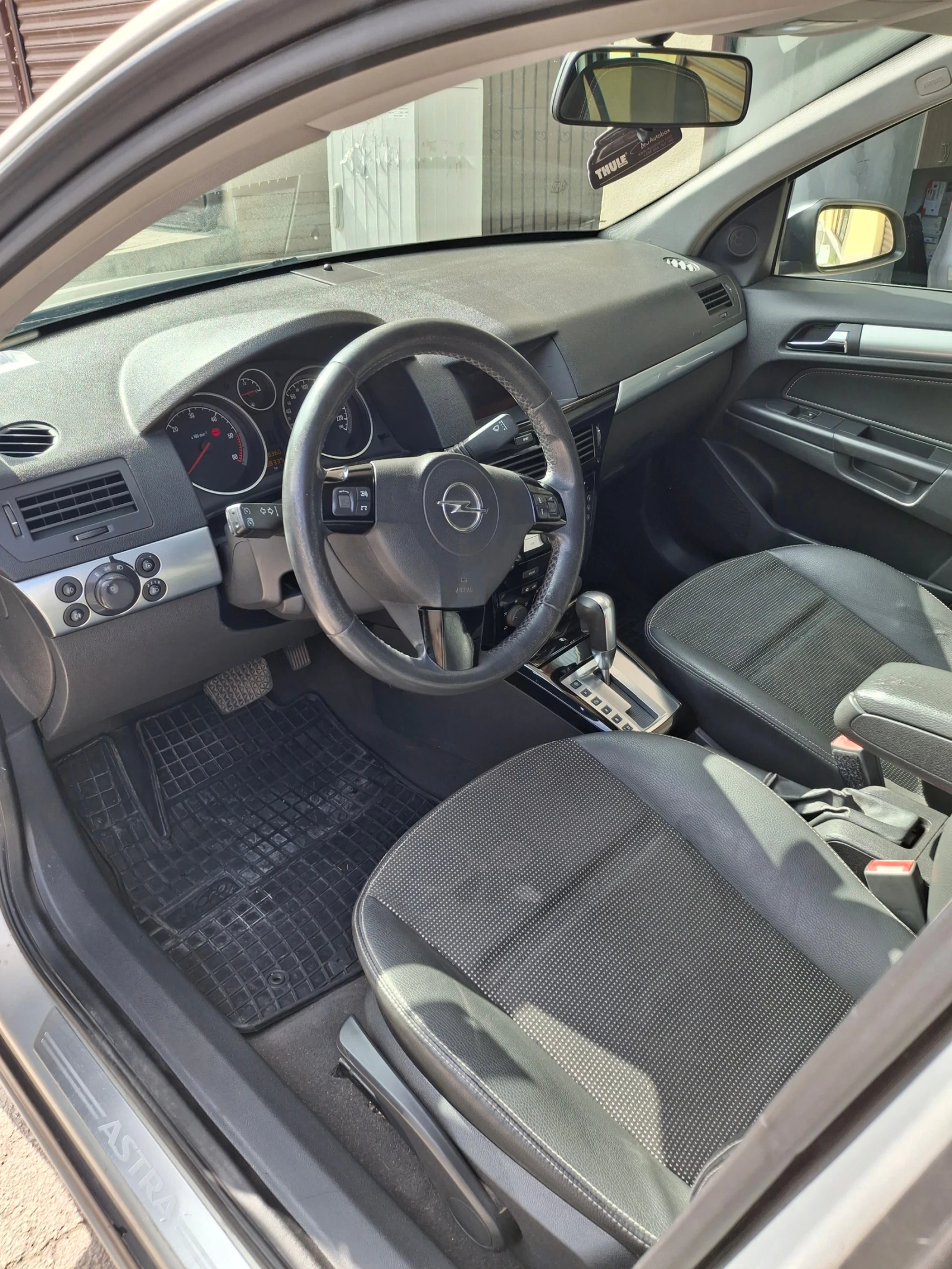 Opel Astra  Opel Astra 1.9 CDTI - изображение 6