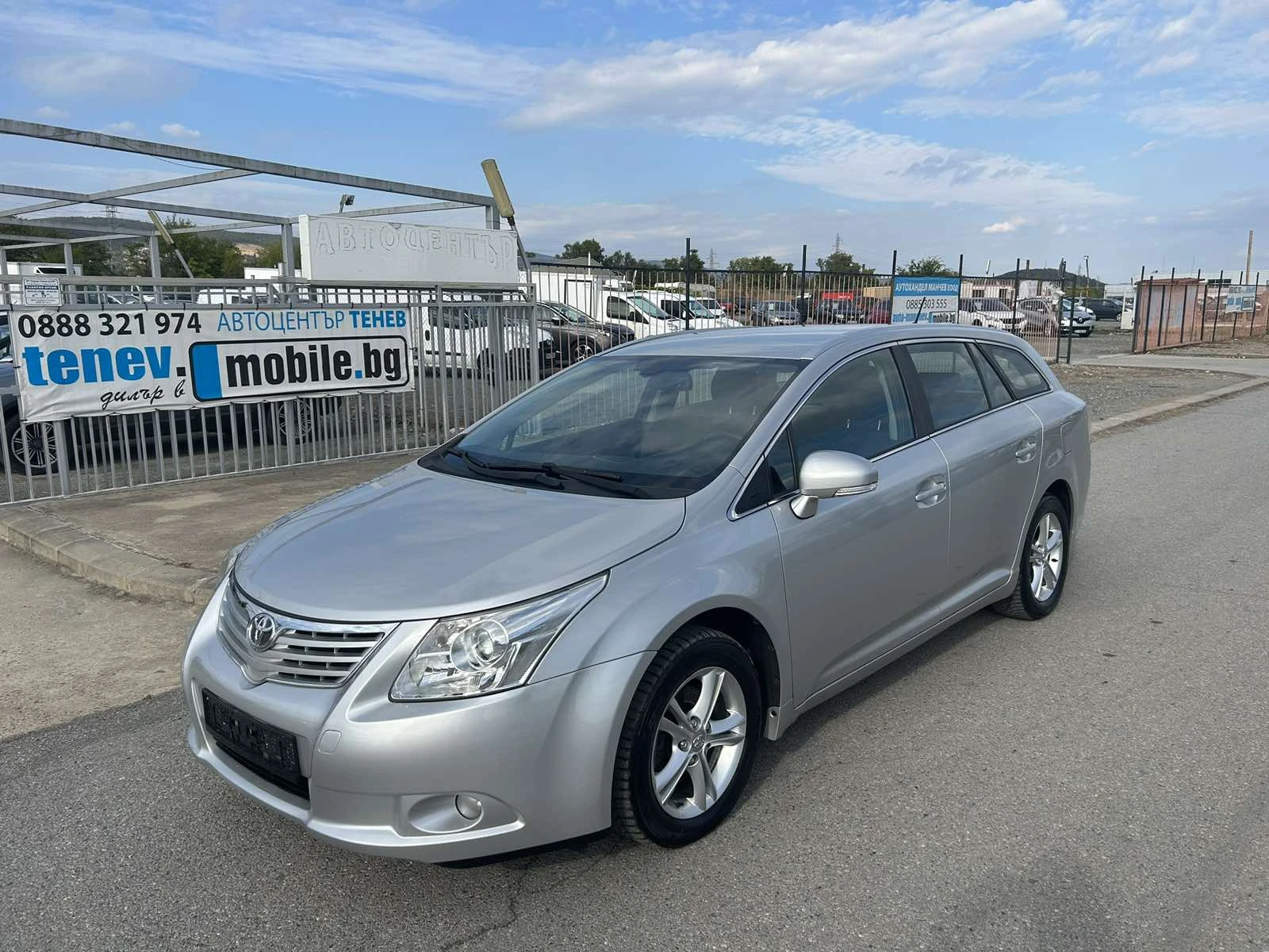 Toyota Avensis 2.0i Automatic - изображение 4
