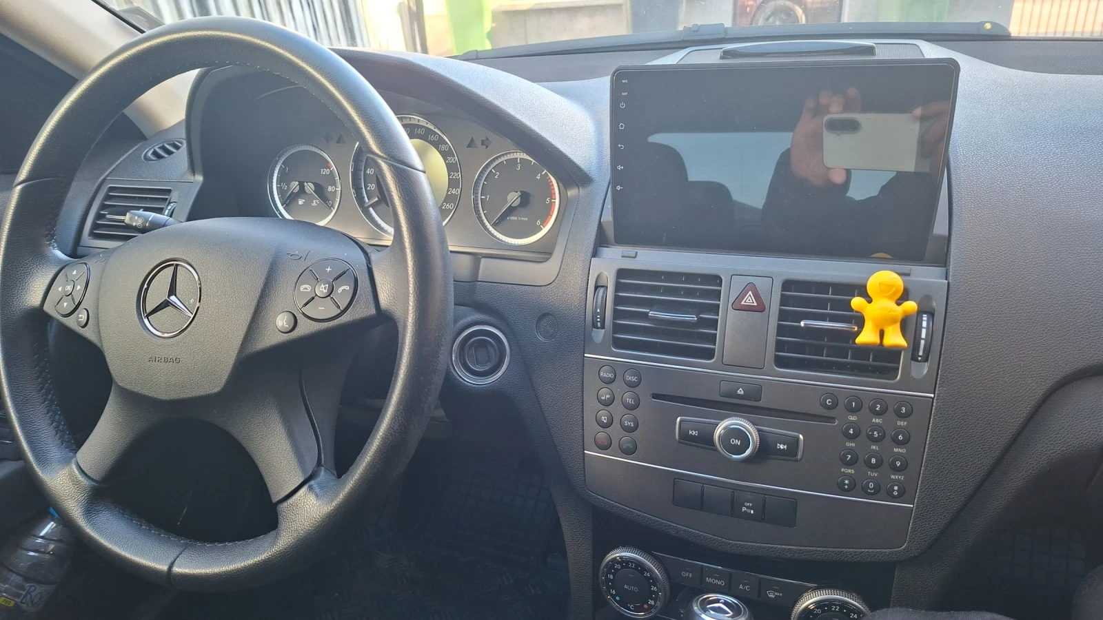 Mercedes-Benz C 220 УНИКАТ102000км!!!100%РЕАЛНИ КИЛОМЕТРИ  - изображение 5