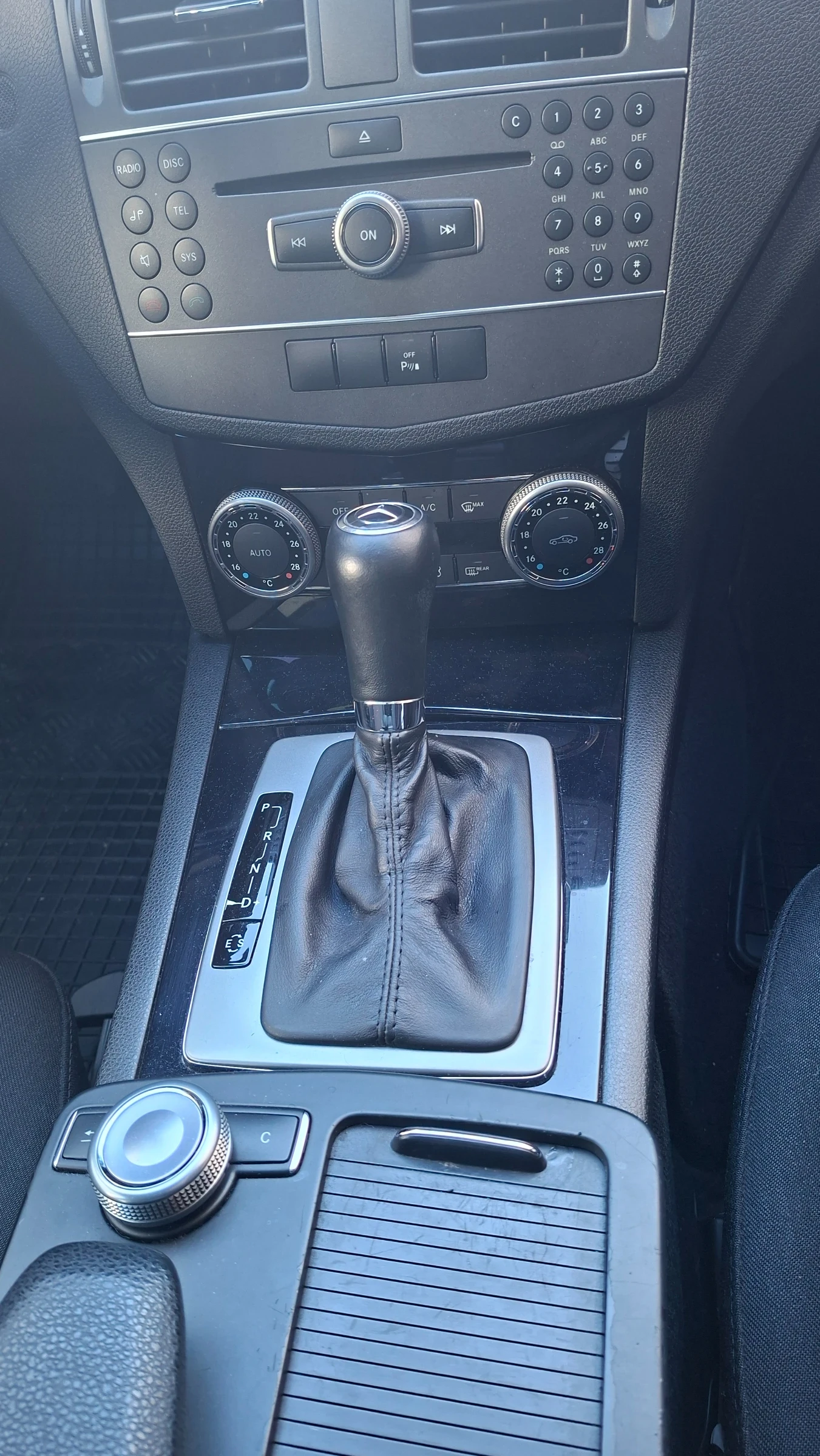 Mercedes-Benz C 220 УНИКАТ102000км!!!100%РЕАЛНИ КИЛОМЕТРИ  - изображение 7