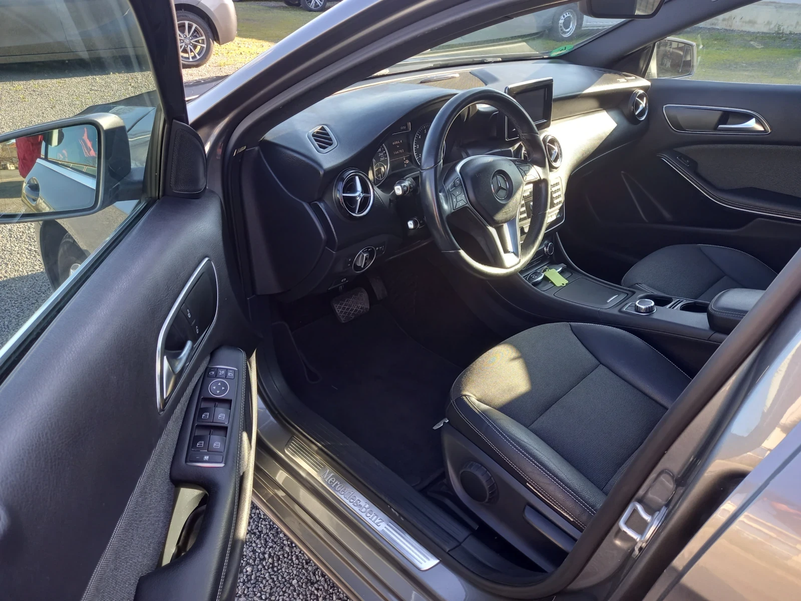 Mercedes-Benz A 180 ��������� | Mobile.bg � ����������� 13