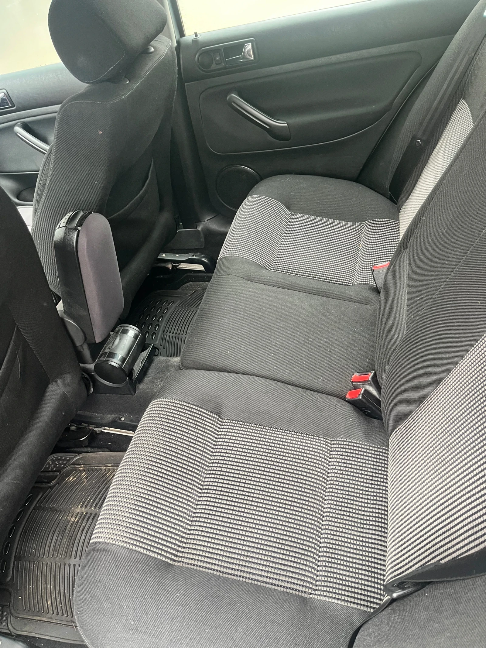 VW Golf 1.6 101 - изображение 7