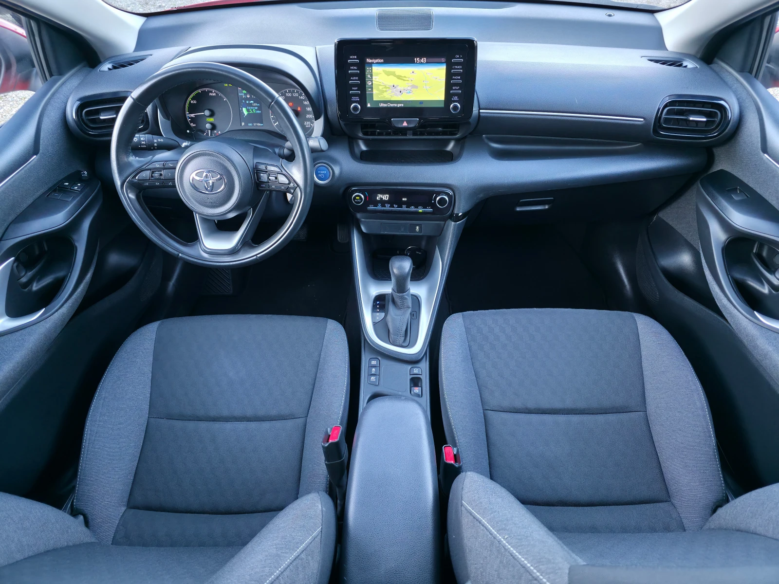 Toyota Yaris 1.5 HYBRID Tokyo Fusion EURO6d | Mobile.bg � ����������� 9