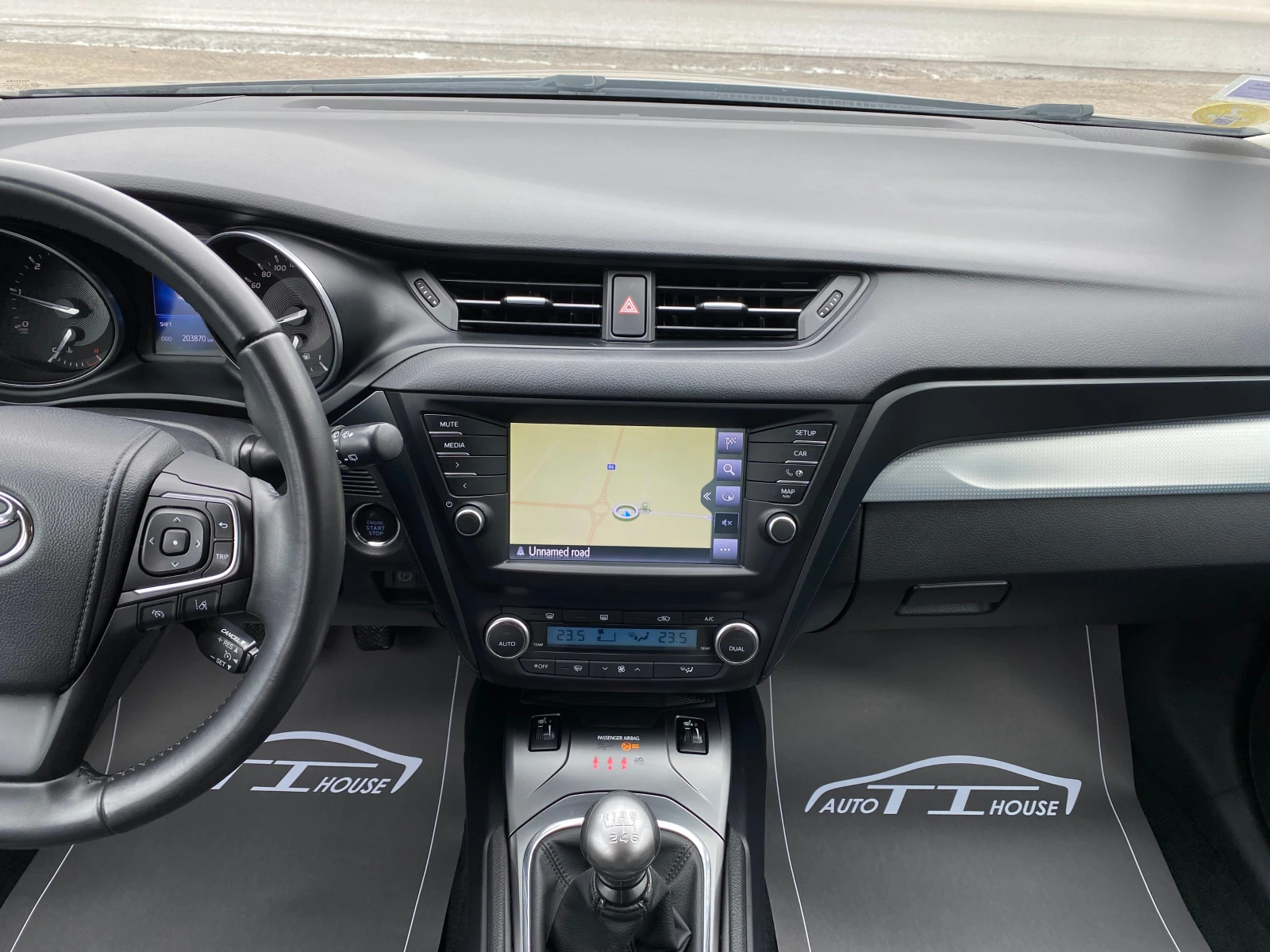 Toyota Avensis Executive* Pano* Key GO* Full*  | Mobile.bg � ����������� 12