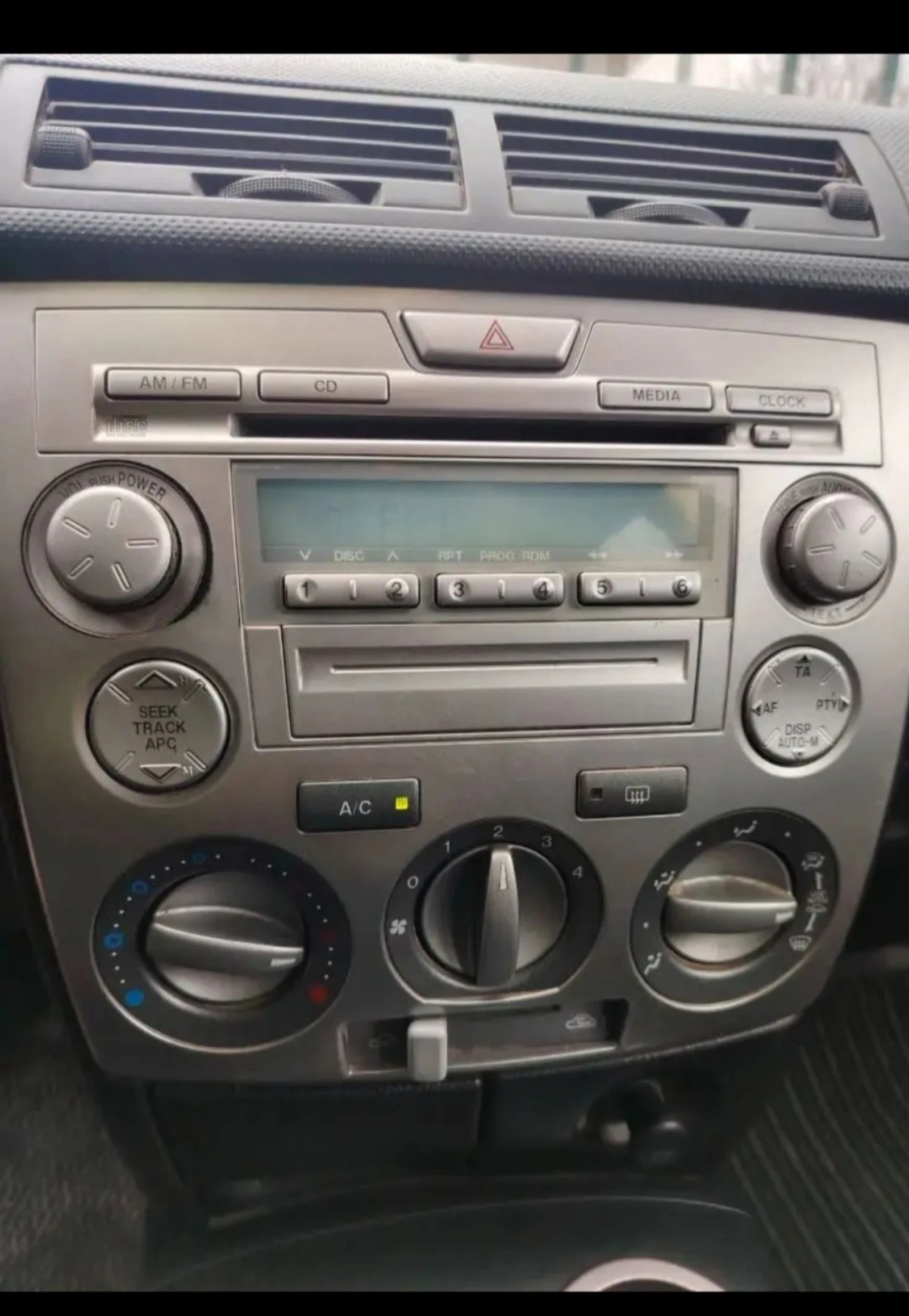 Mazda 2 ФЕЙС - изображение 4