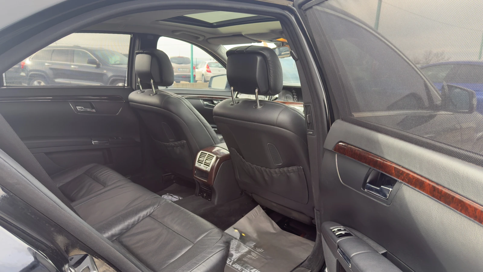 Mercedes-Benz S 500 4-MATIC* HARMAN KARDON* NAVI-KAMERA* , снимка 11 - Автомобили и джипове - 53903451