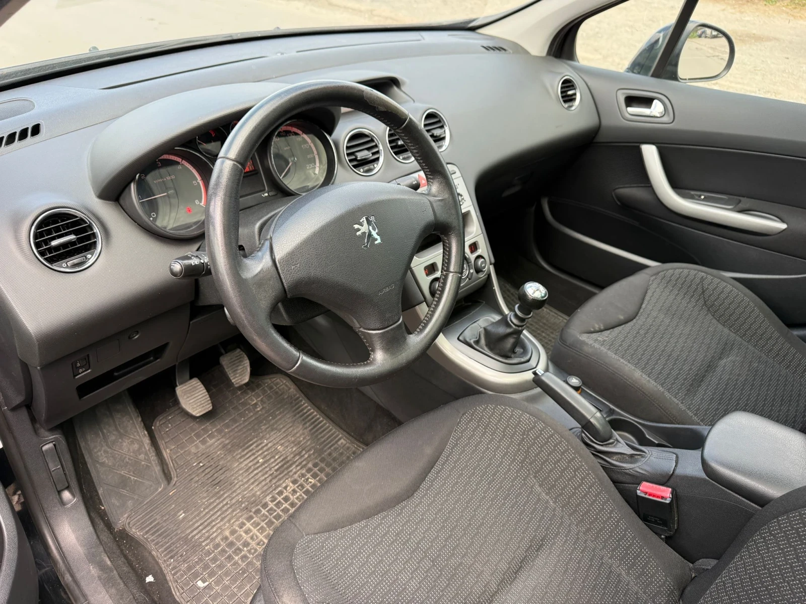 Peugeot 308 1, 600HDI EURO4 , снимка 7 - Автомобили и джипове - 54153401