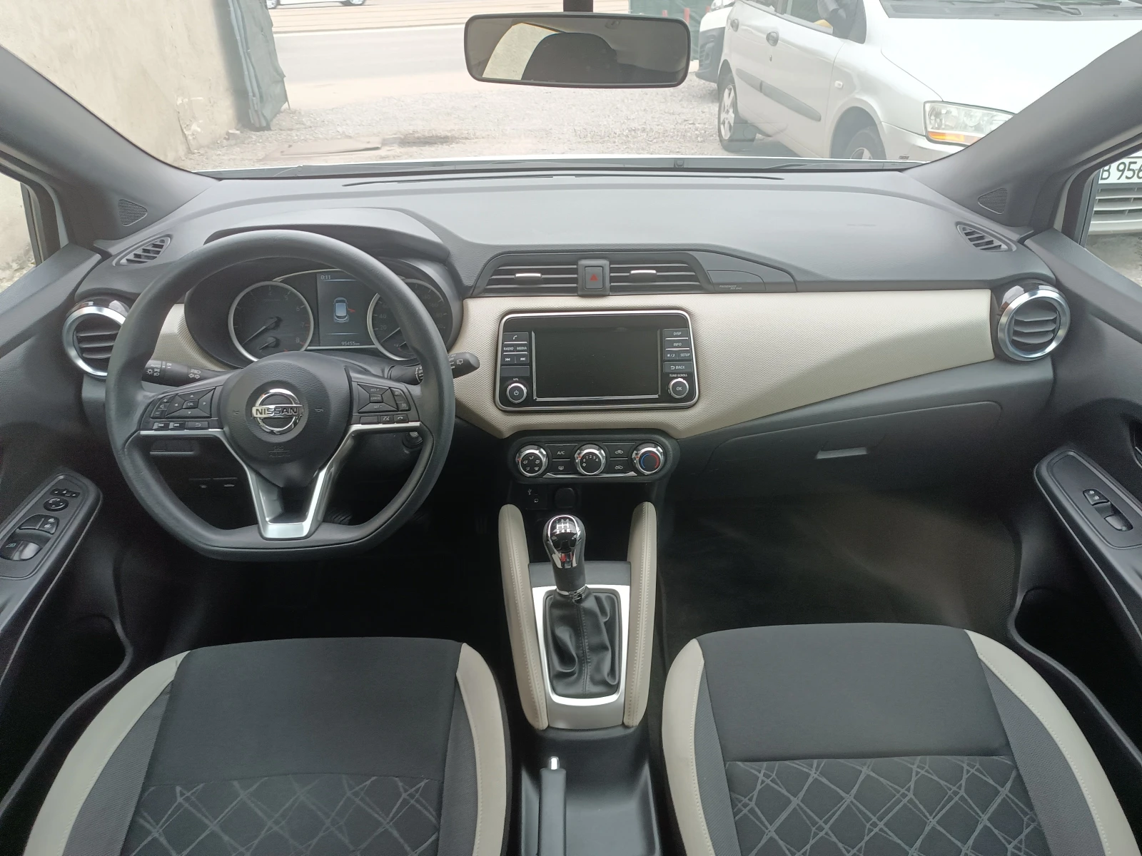 Nissan Micra 1.0 I EURO 6B ТЕКNA, снимка 7 - Автомобили и джипове - 54221634