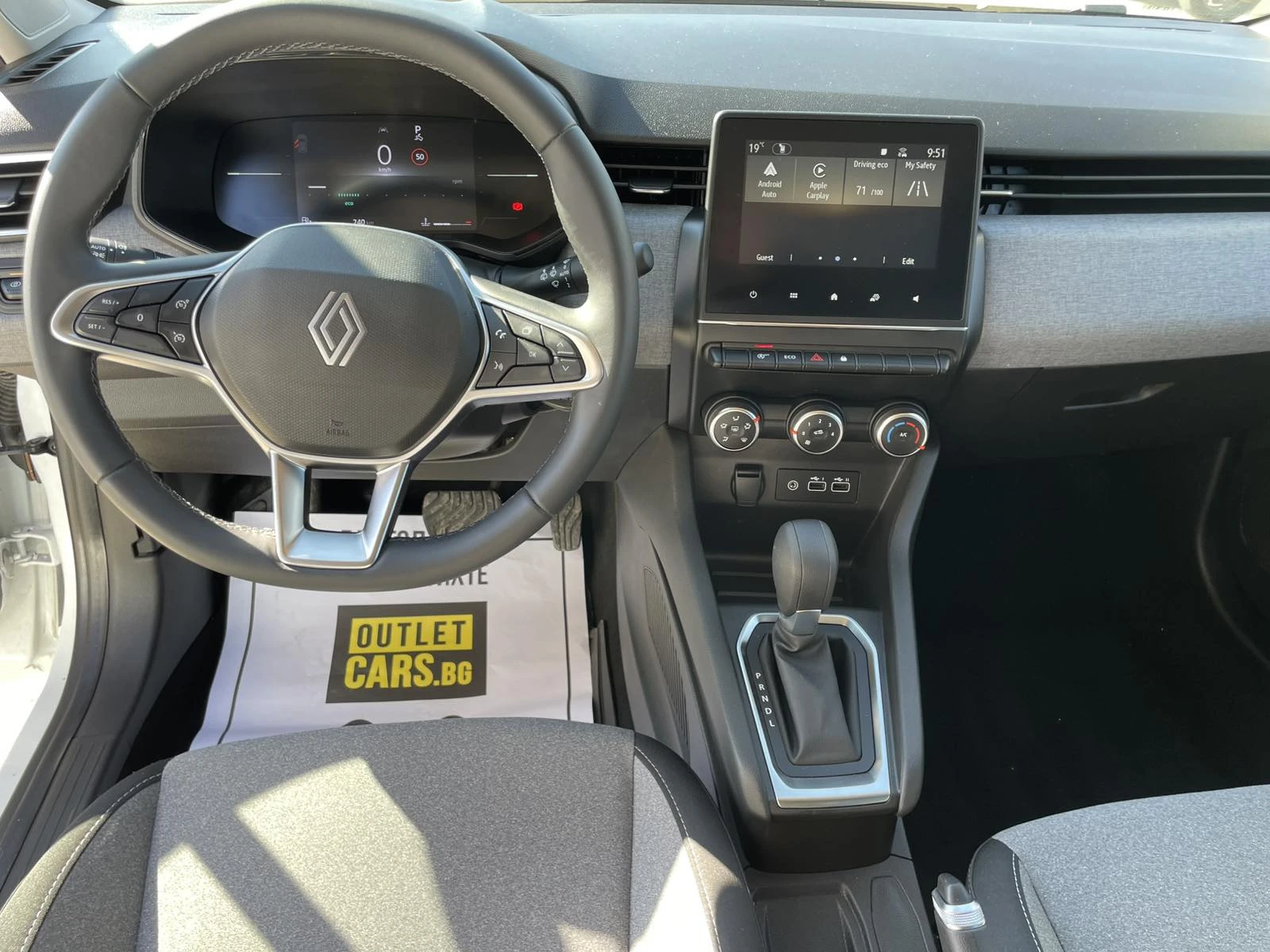 Renault Clio V 1.0TCe 90hp, снимка 6 - Автомобили и джипове - 54294973