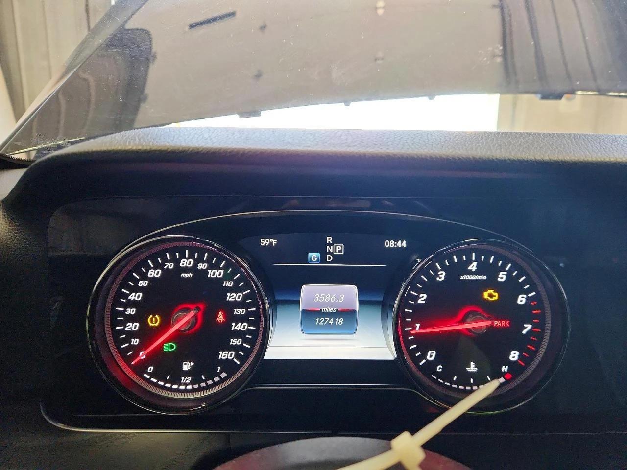 Mercedes-Benz E 300 4MATIC, снимка 7 - Автомобили и джипове - 54375075