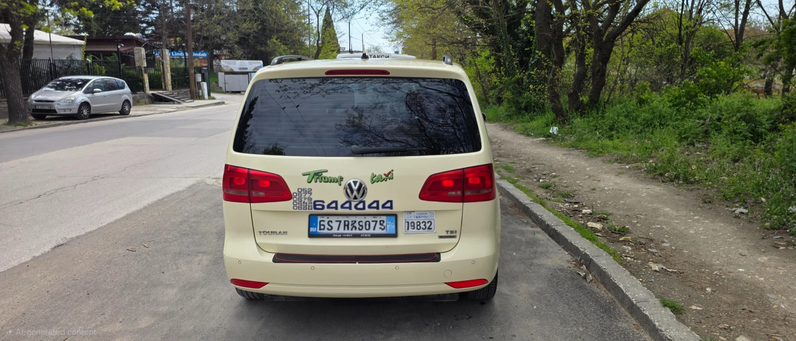 VW Touran 1.4tsi ecofuel, снимка 2 - Автомобили и джипове - 54438447