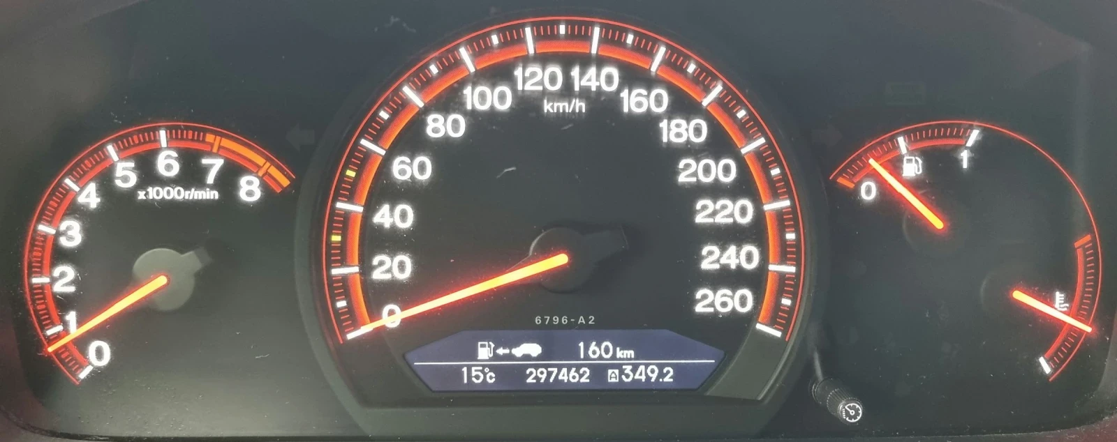 Honda Accord 2.0 i-VTEC Фейслифт!Подържана само в Хонда!, снимка 13 - Автомобили и джипове - 54574739