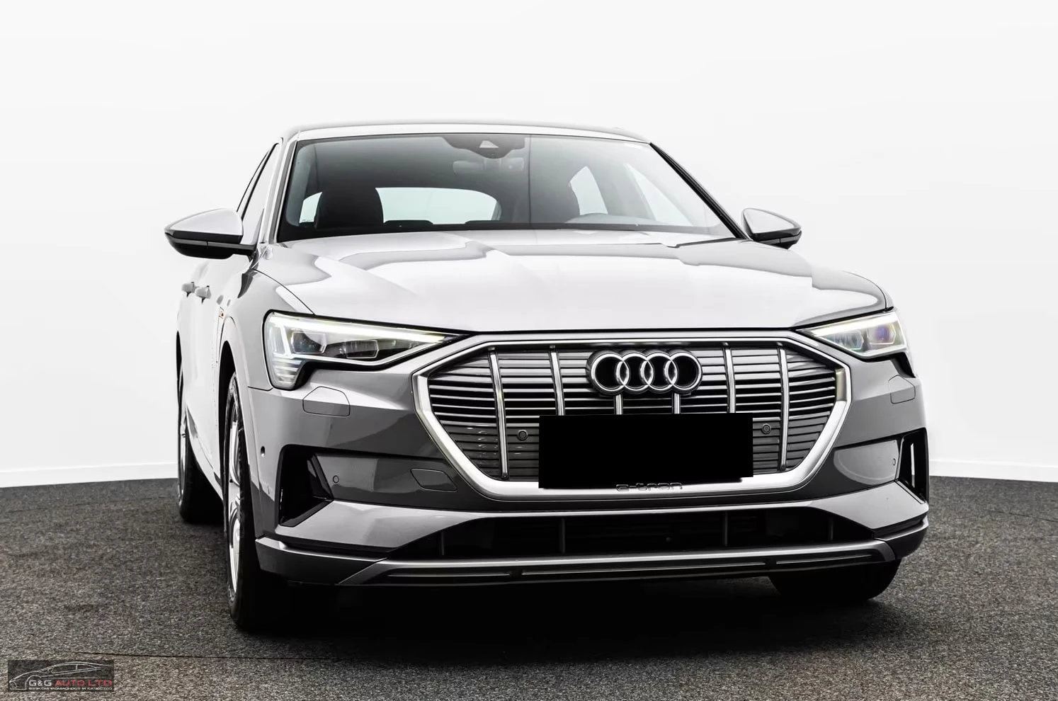 Audi E-Tron 50/SPORTBACK/318HP/ADVANCED/CAM/KLESS/HUD/ACC/450z, снимка 5 - Автомобили и джипове - 54698913