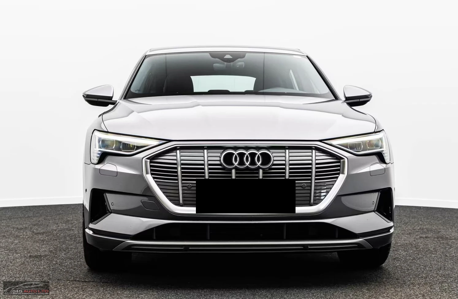 Audi E-Tron 50/SPORTBACK/318HP/ADVANCED/CAM/KLESS/HUD/ACC/450z, снимка 2 - Автомобили и джипове - 54698913