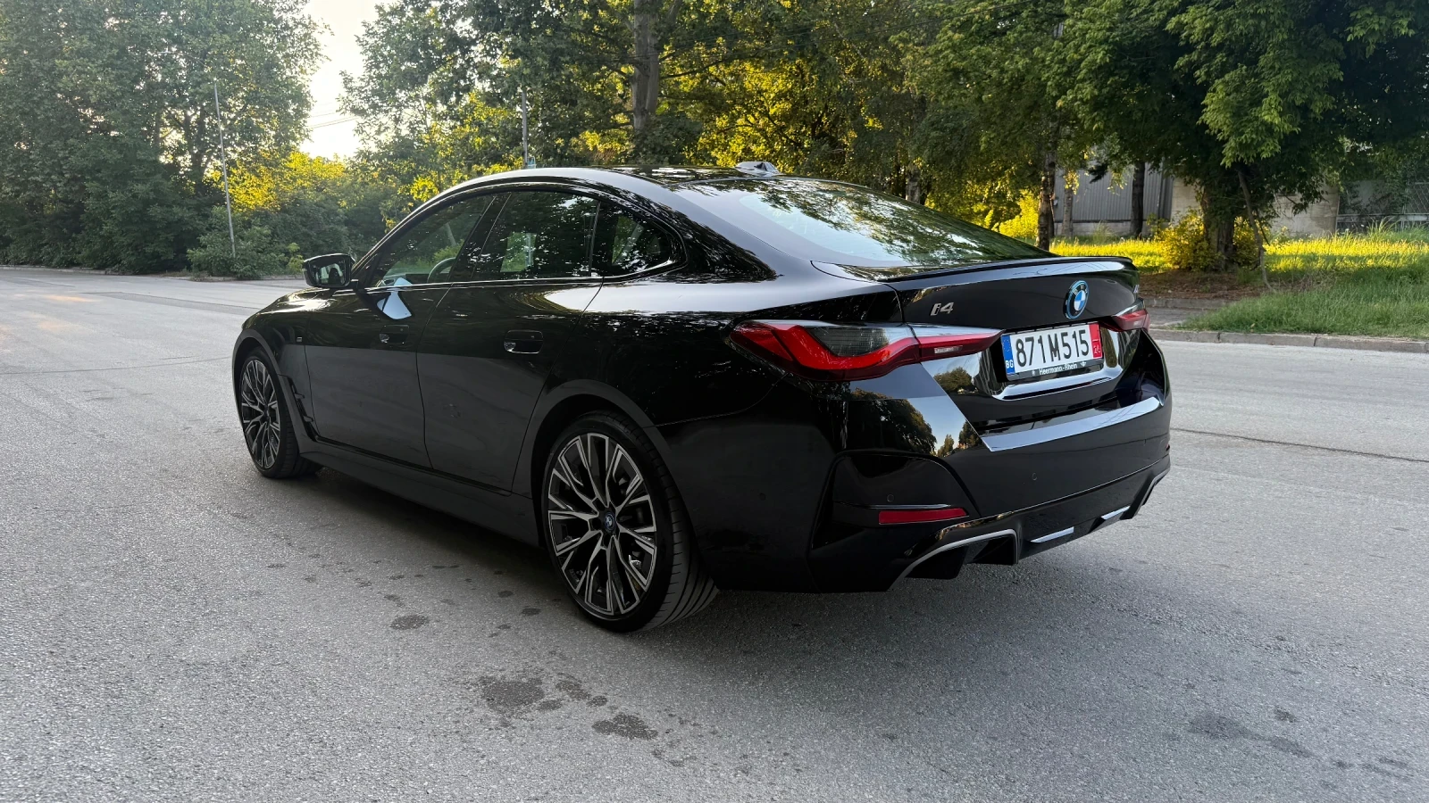 BMW i4 M50 Laser M Seats 360 SOH 95.2%, снимка 4 - Автомобили и джипове - 55128229