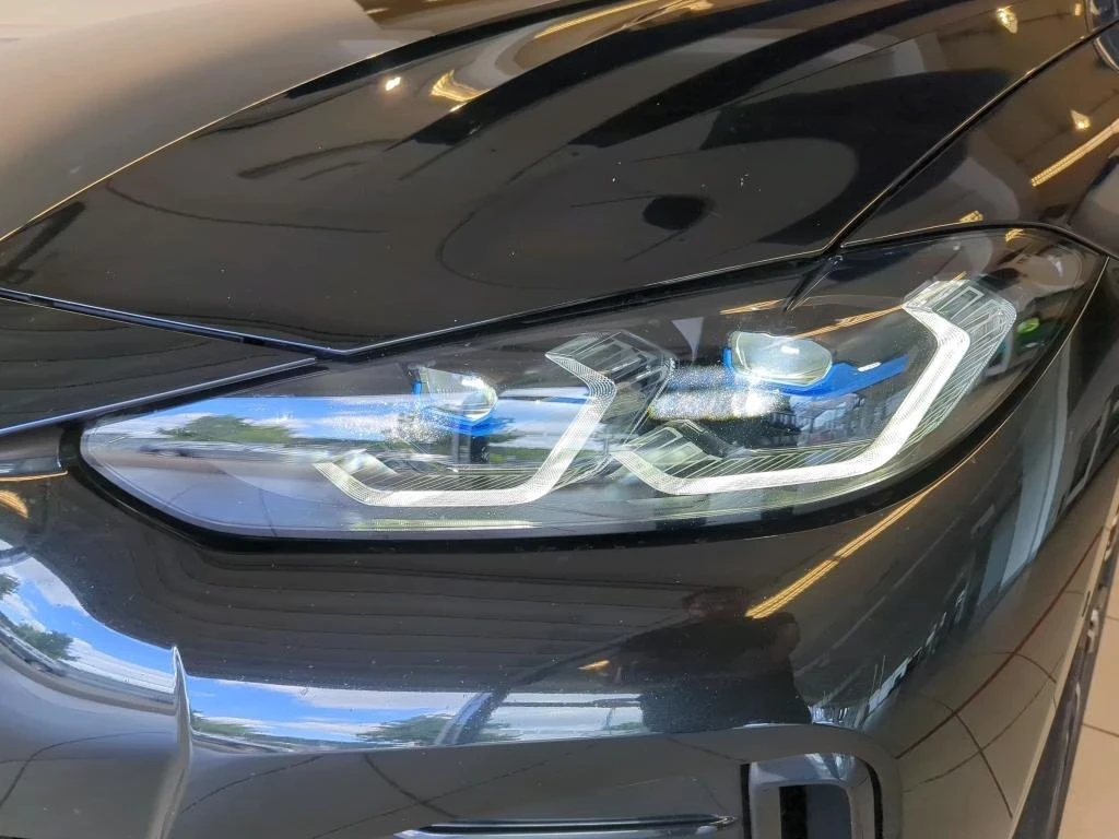 BMW i4 M50 ОЧАКВАН ВНОС Laser M Seats 360 SOH 95.2%, снимка 12 - Автомобили и джипове - 55128229