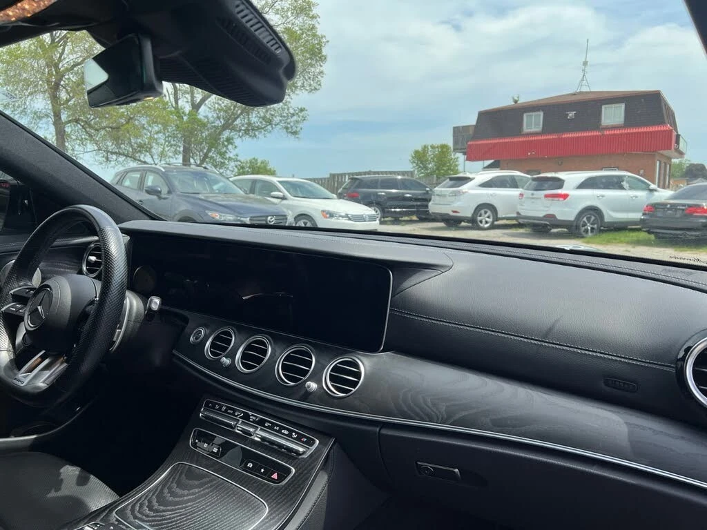Mercedes-Benz E 53 AMG * HeadUp *  AвтоКредит * (ЦЕНА ДО БГ), снимка 12 - Автомобили и джипове - 55503316