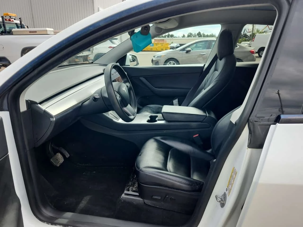 Tesla Model Y / AWD LONG RANGE / ОТ ПРЕДСТАВИТЕЛСТВО НА ТЕСЛА, снимка 7 - Автомобили и джипове - 56179097