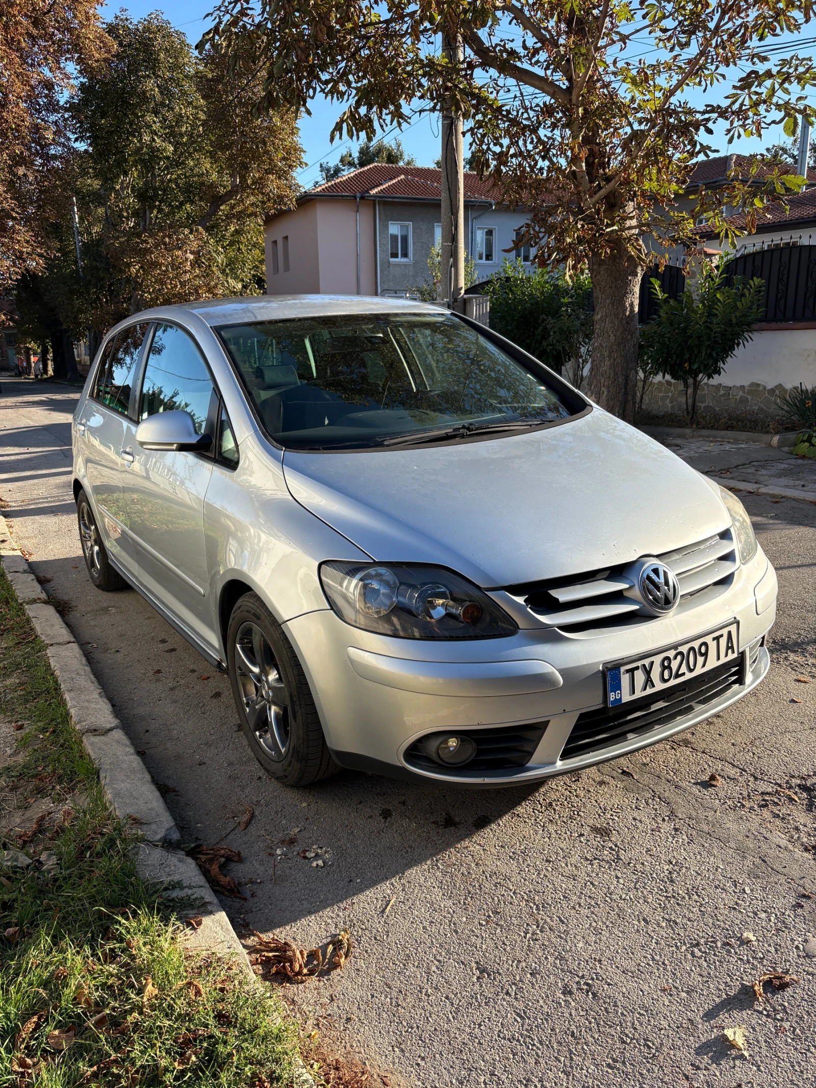 VW Golf Plus 2, 0 TDI, снимка 2 - Автомобили и джипове - 56377570