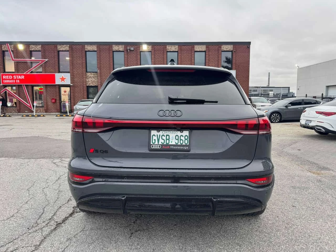 Audi E-Tron * Technik * CARFAX * ����� �� ����������� | Mobile.bg � ����������� 4
