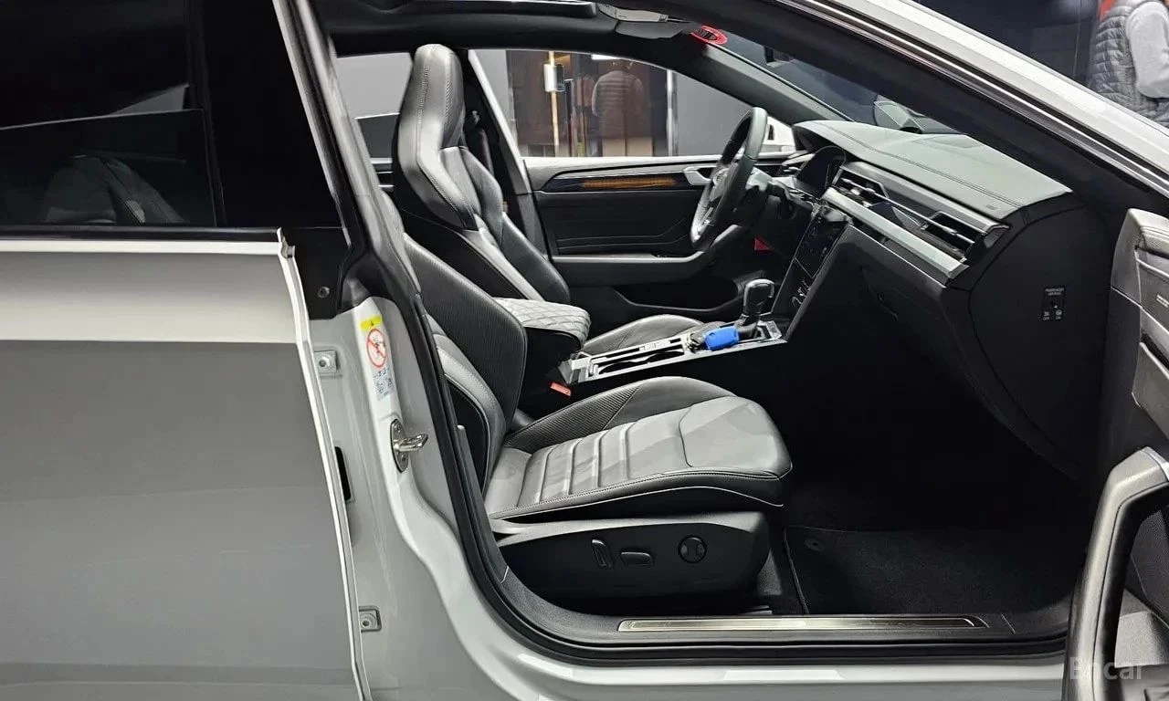 VW Arteon, снимка 10 - Автомобили и джипове - 56729181