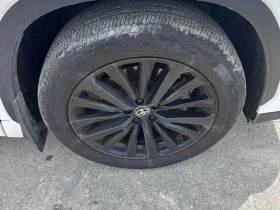Toyota Highlander  XSE AWD / CARFAX / КОЖА / ПОДГРЕВ / 360, снимка 6
