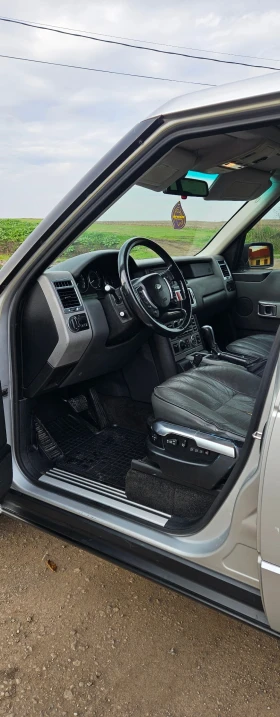 Land Rover Range rover - 13990 лв. / 7152.97 € - 10752095 9