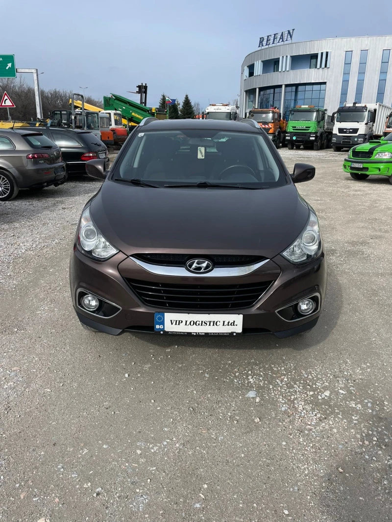 Hyundai IX35 1.6i* FACELIFT* ЮБИЛЕЕН АВТОМОБИЛ* , снимка 1 - Автомобили и джипове - 44216214