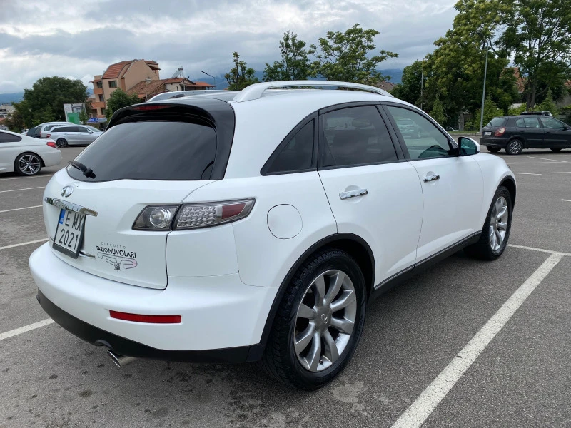 Infiniti Fx 35 Gas, снимка 4 - Автомобили и джипове - 45761798