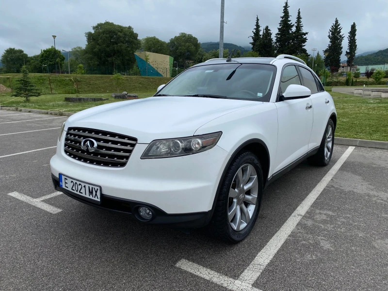 Infiniti Fx 35 Gas, снимка 1 - Автомобили и джипове - 45761798