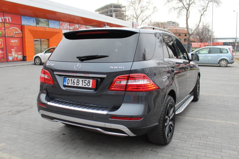 Mercedes-Benz ML 250 D 4MATIC 202K UNIKAT, снимка 5 - Автомобили и джипове - 49260652