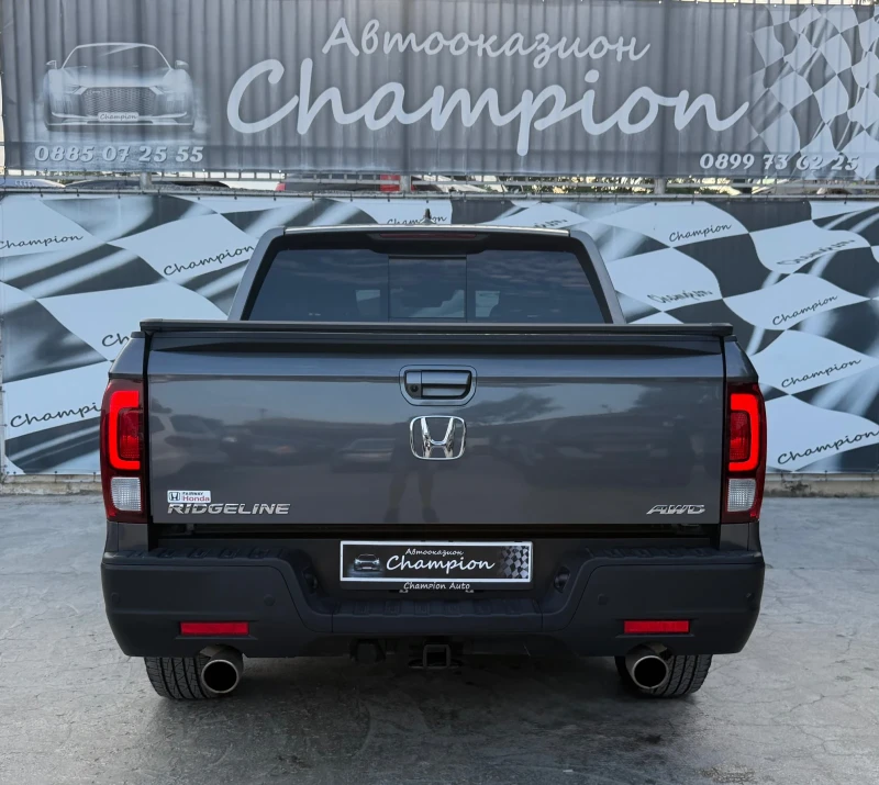 Honda Ridgeline Като нова, снимка 5 - Автомобили и джипове - 51219293