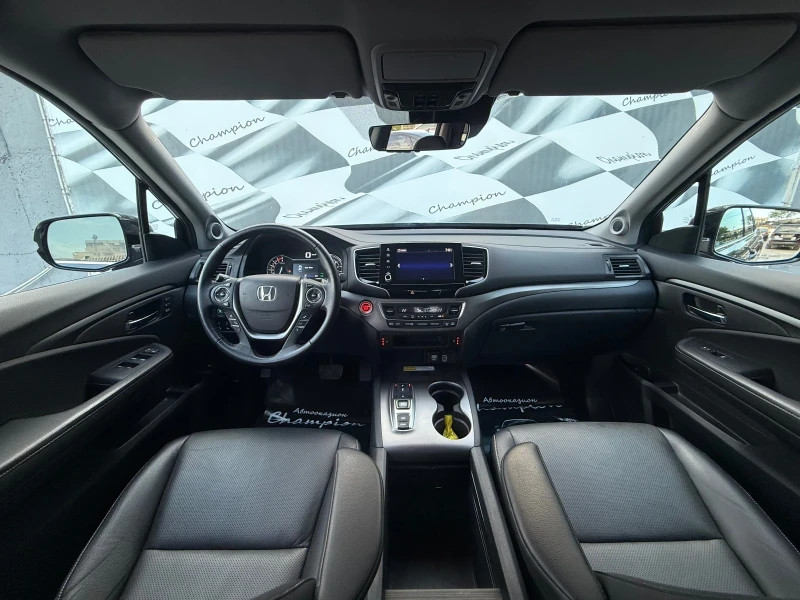 Honda Ridgeline Като нова, снимка 15 - Автомобили и джипове - 51219293