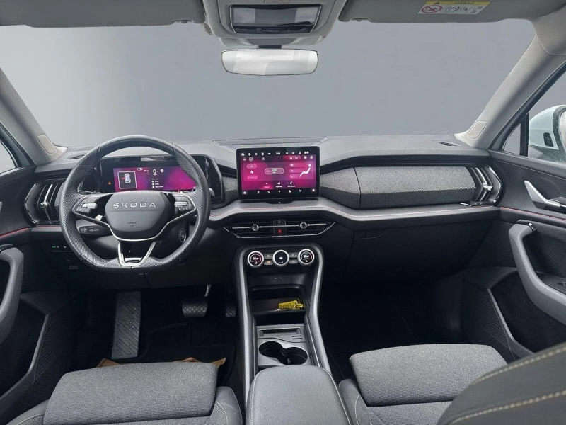 Skoda Kodiaq TSI* 6+ 1* CAM* LED* DISTR* KEYLESS* , снимка 13 - Автомобили и джипове - 53384533